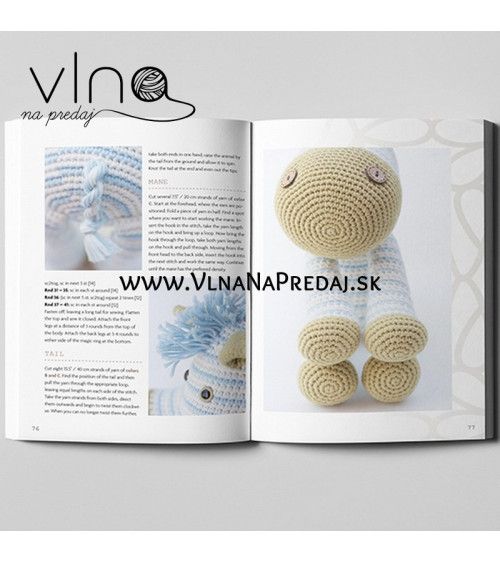 Cuddly Amigurumi Toys – Crochet Book