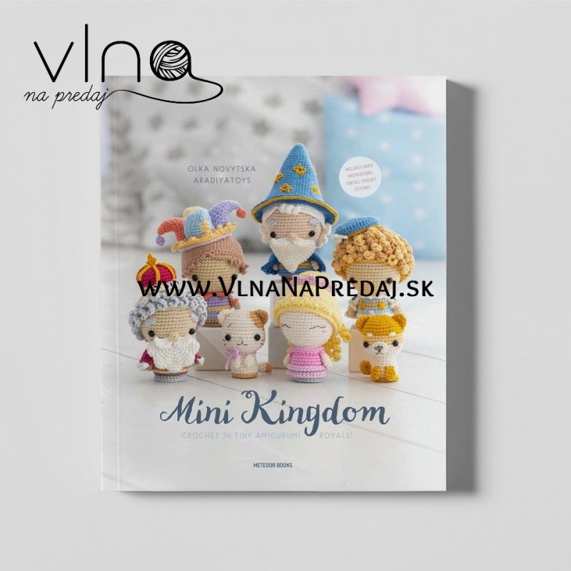 Mini Kingdom Amigurumi Book
