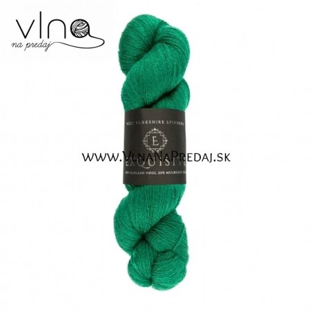 Exquisite Fine Falkland Wool and Silk Blend Yarn 100g 800m