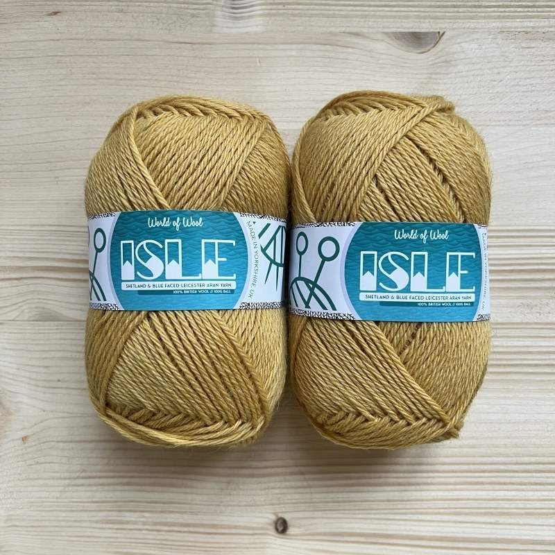 Isle Shetland Wool and BFL Blend
