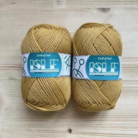 Isle Shetland Wool and BFL Blend
