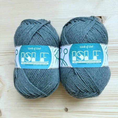 Isle Shetland Wool and BFL Blend