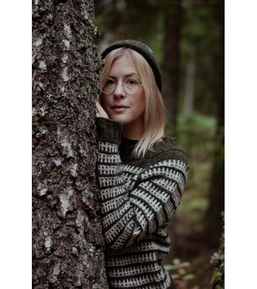 Observations: Knits and Essays from the Forest
