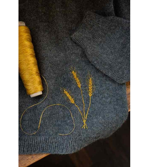 Embroidery on Knits - vyšívanie na pleteniny