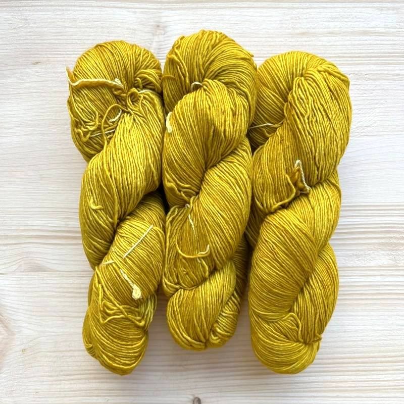 Mechita Yarn 100g 385m