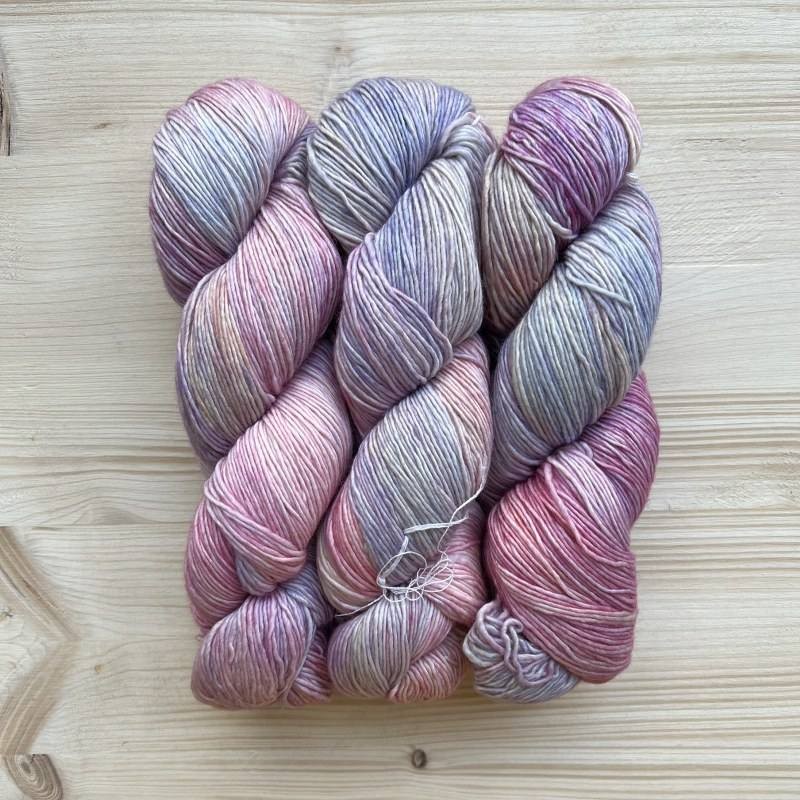 Mechita Yarn 100g 385m