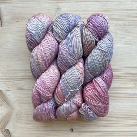Mechita Yarn 100g 385m