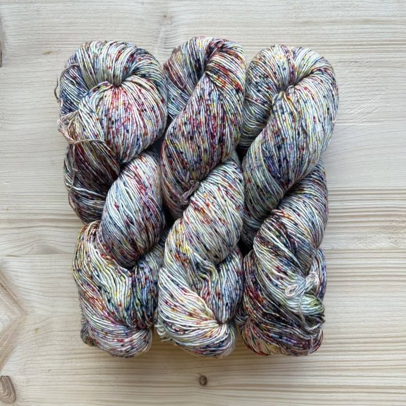 Mechita Yarn 100g 385m