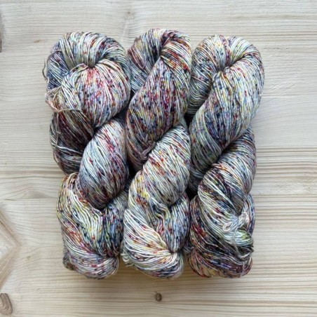 Mechita Yarn 100g 385m