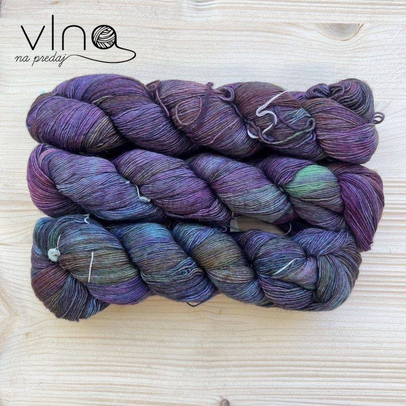 Lace Hand-Dyed Fine Merino Yarn 50g 430m