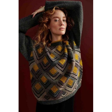 A knitting life 2 – out into the world