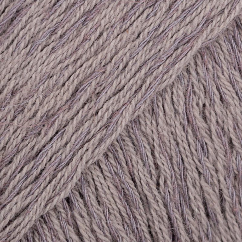 Belle Cotton / Viscose / Linen Yarn 50g 120m