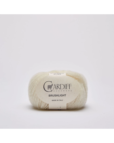 Brushlight hodváb s kašmírom 25g 138m
